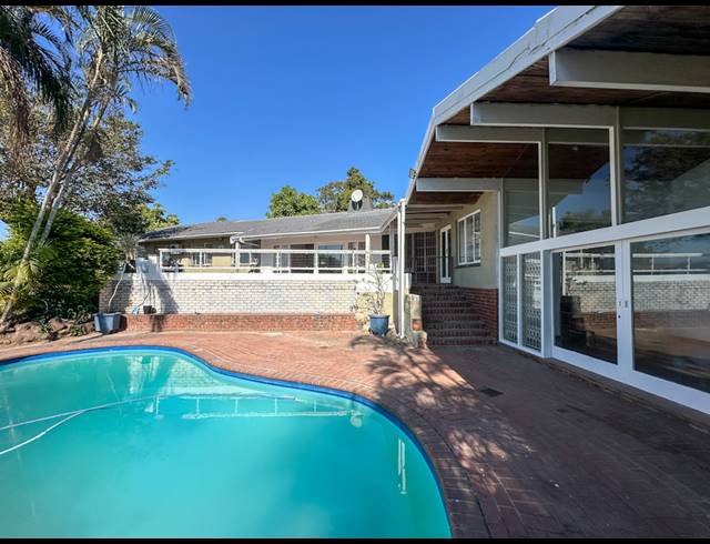 4 BEDROOM FREEHOLD RENTED IN WESTVILLE